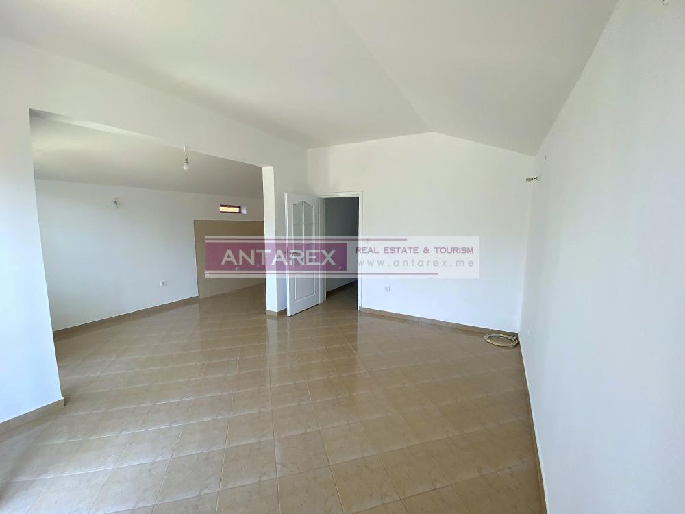 Buy an apartment with a sea view in Montenegro
