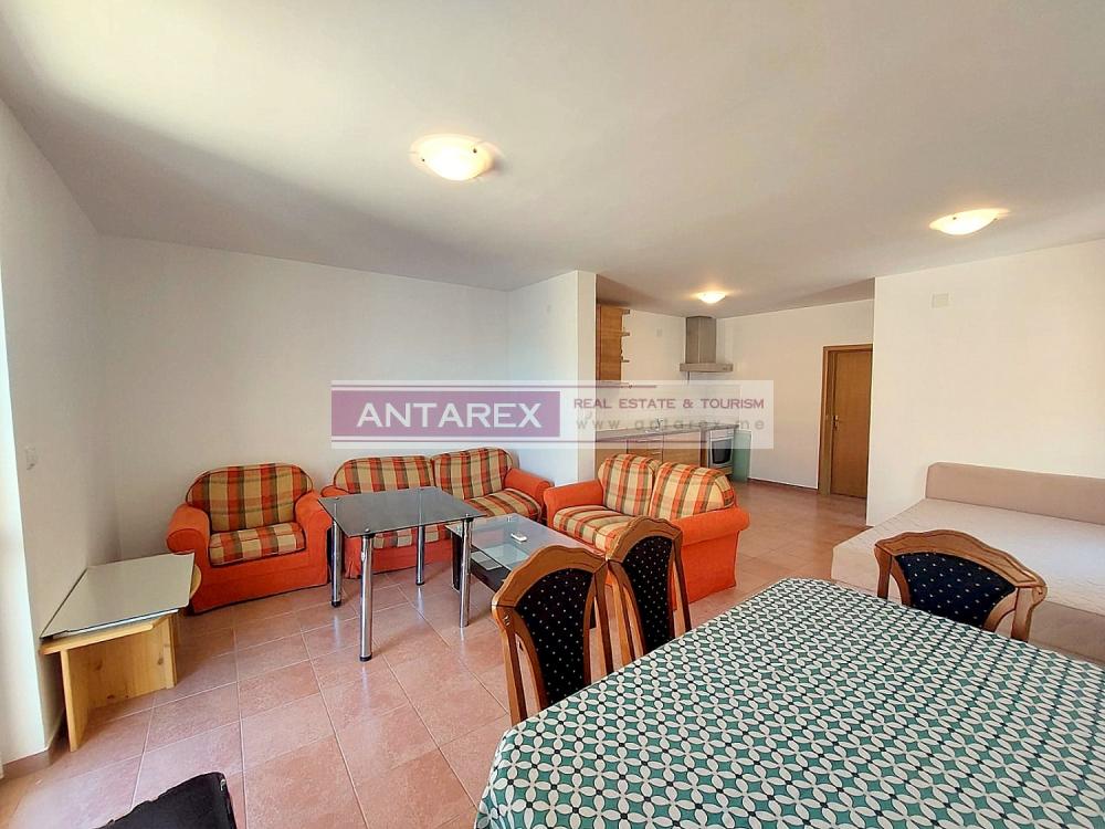 Puchase the spacious apartment in Njivice