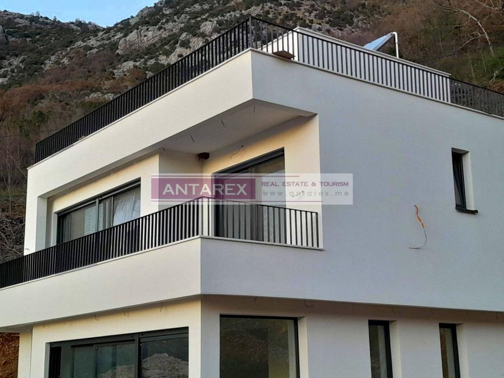 house for finishing on the seashore in Montenegro for sale