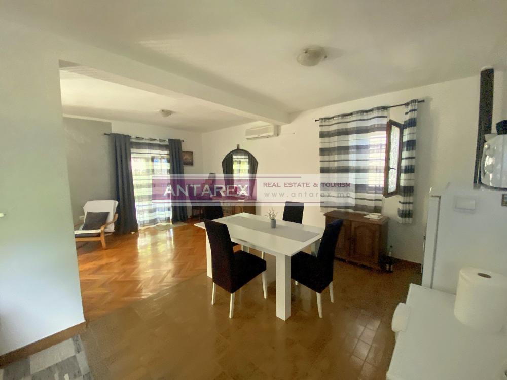  two-story house with a garden and parking in Montenegro for sale