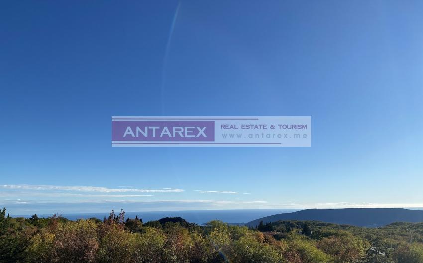 купить дом в Черногории