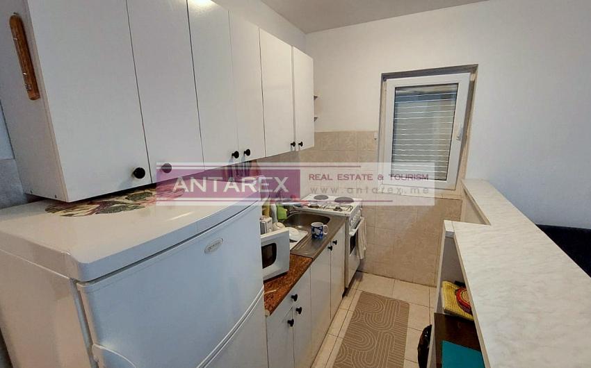 long term rent of apartment in Djenovici, Montemegrp