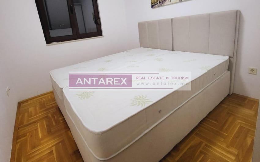 Ein-Zimmer-Apartment in Budva