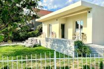 Cozy house with panoramic sea view for sale in Podi, Montenegro 