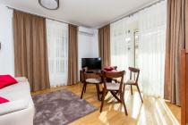 Apartment with parking in new building by the sea in Rafailovichi