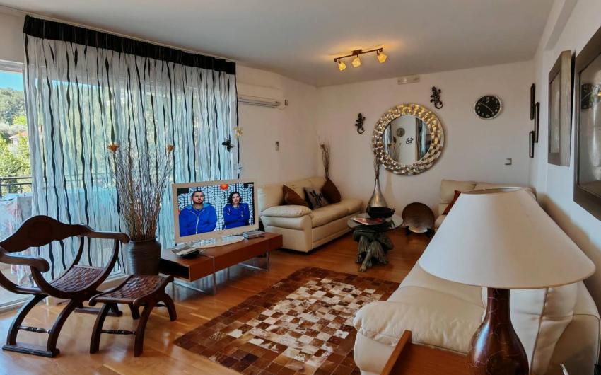 apartment near the sea for sale in Montenegro